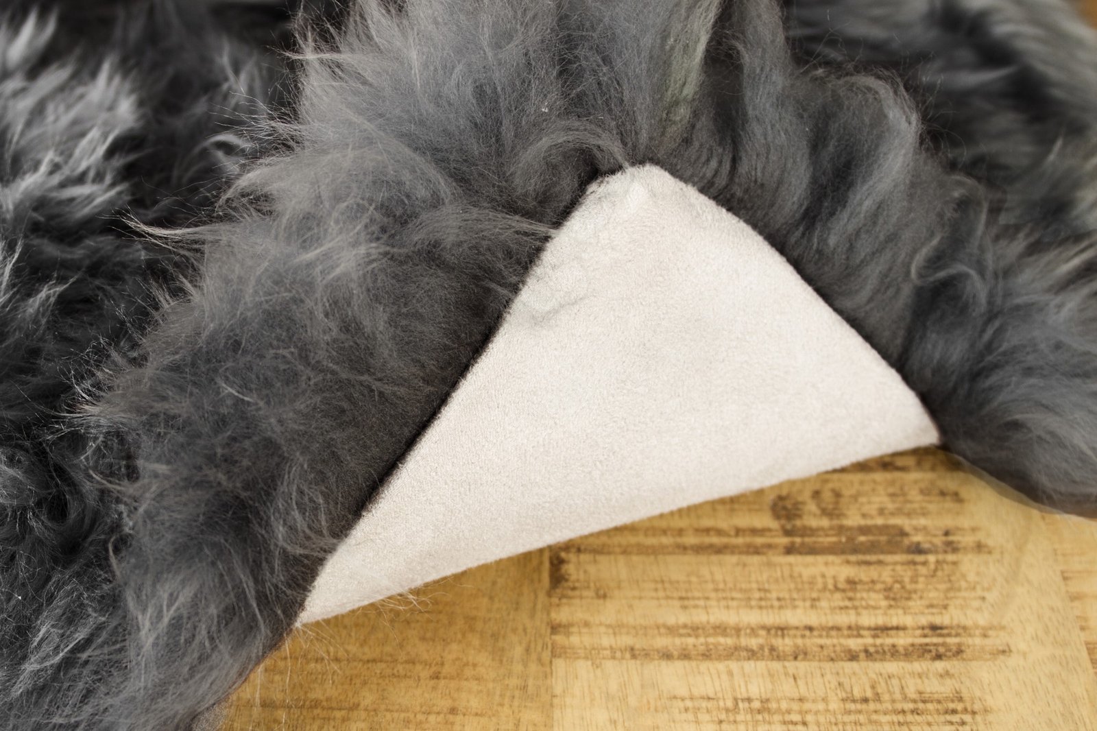 6' Gray Genuine Sheepskin Animal Print Shag Area Rug - Image 8