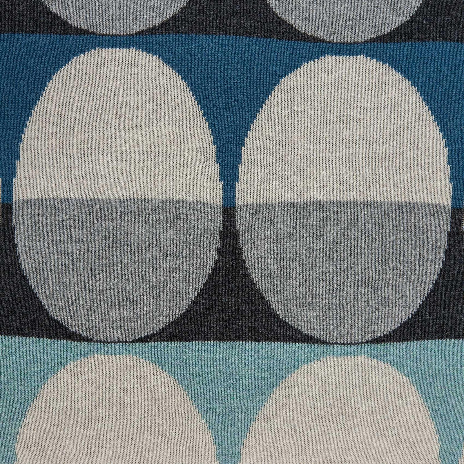 20" Blue Gray And Ivory Geometric Cotton Throw Pillow - Image 6