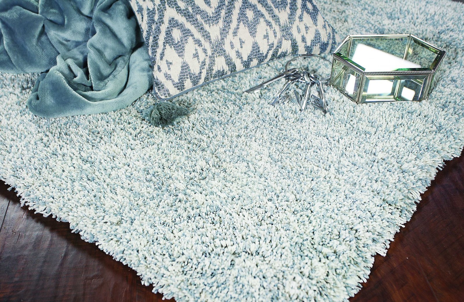 8' X 11' Slate Blue And Ivory Abstract Shag Hand Woven Area Rug - Image 4