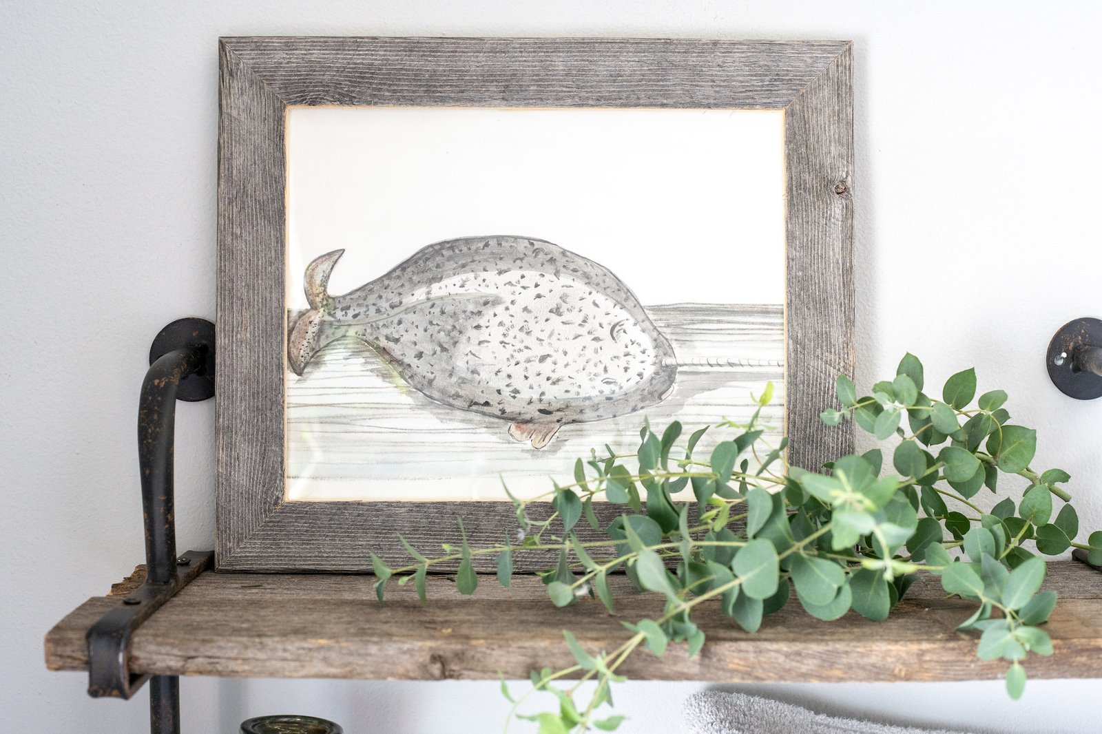 14" x 18" Gray Wood Hanging Picture Frame - Image 5