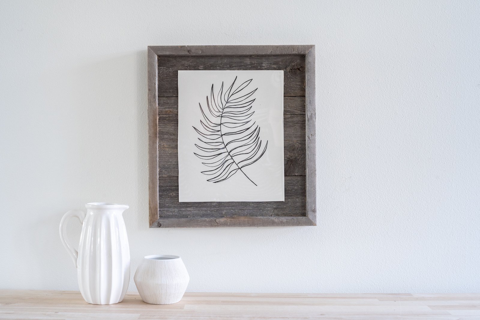 11" x 14" Gray Wood Hanging Picture Frame - Image 5